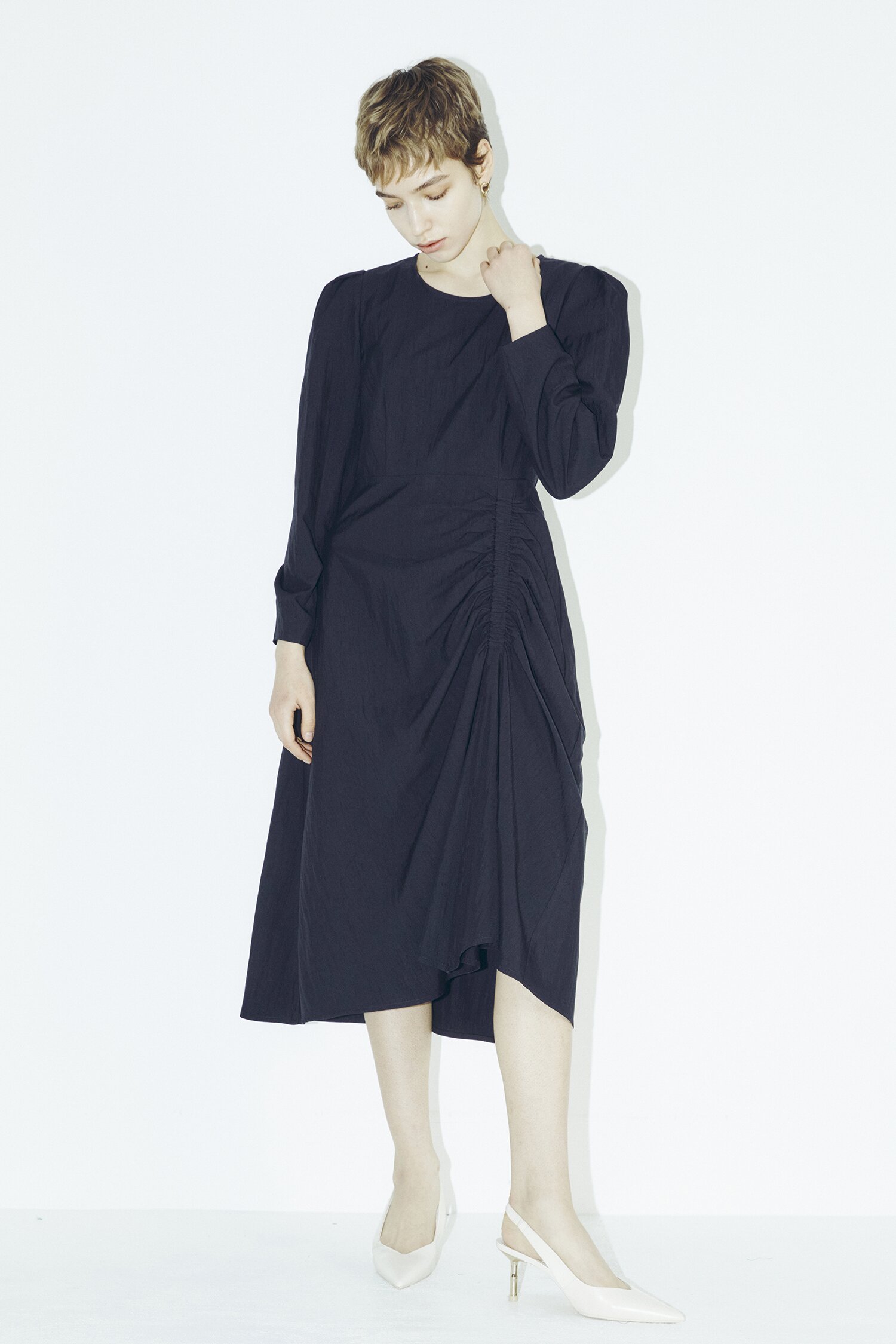 Long Sleeve Shirring Midi Dress - Black
