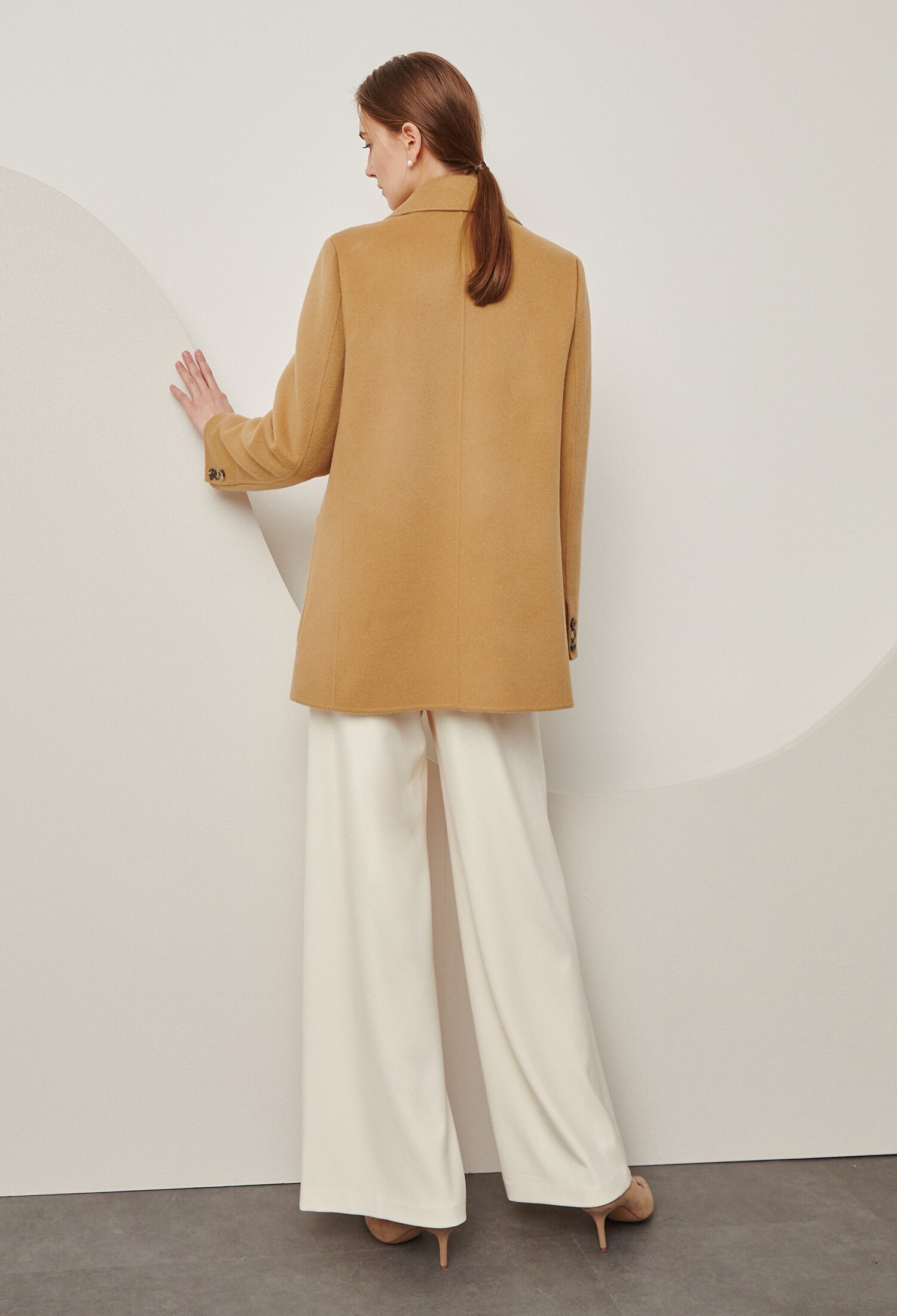 울 자수 포켓 재킷 (CAMEL)