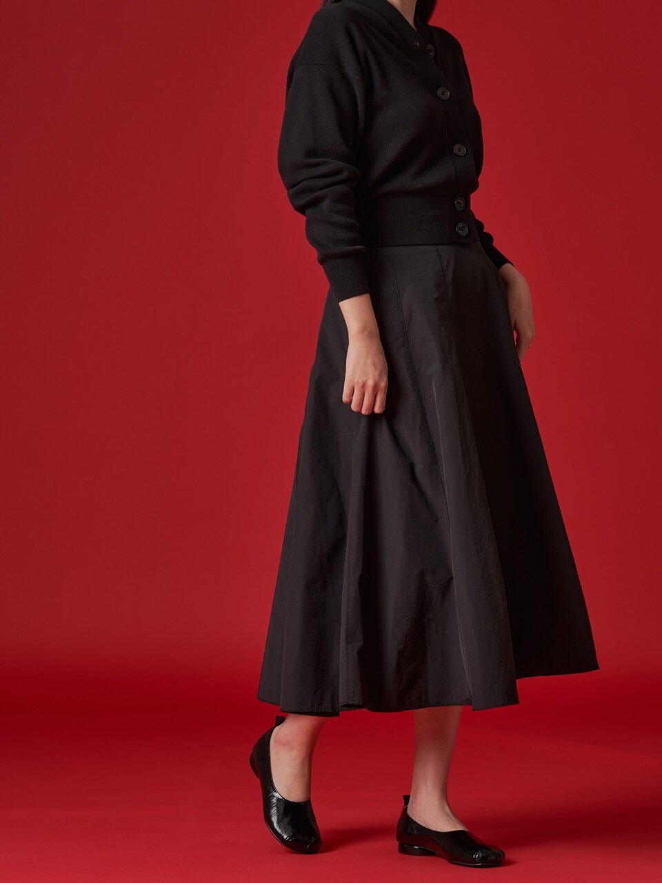 pretty wrikle round flat black