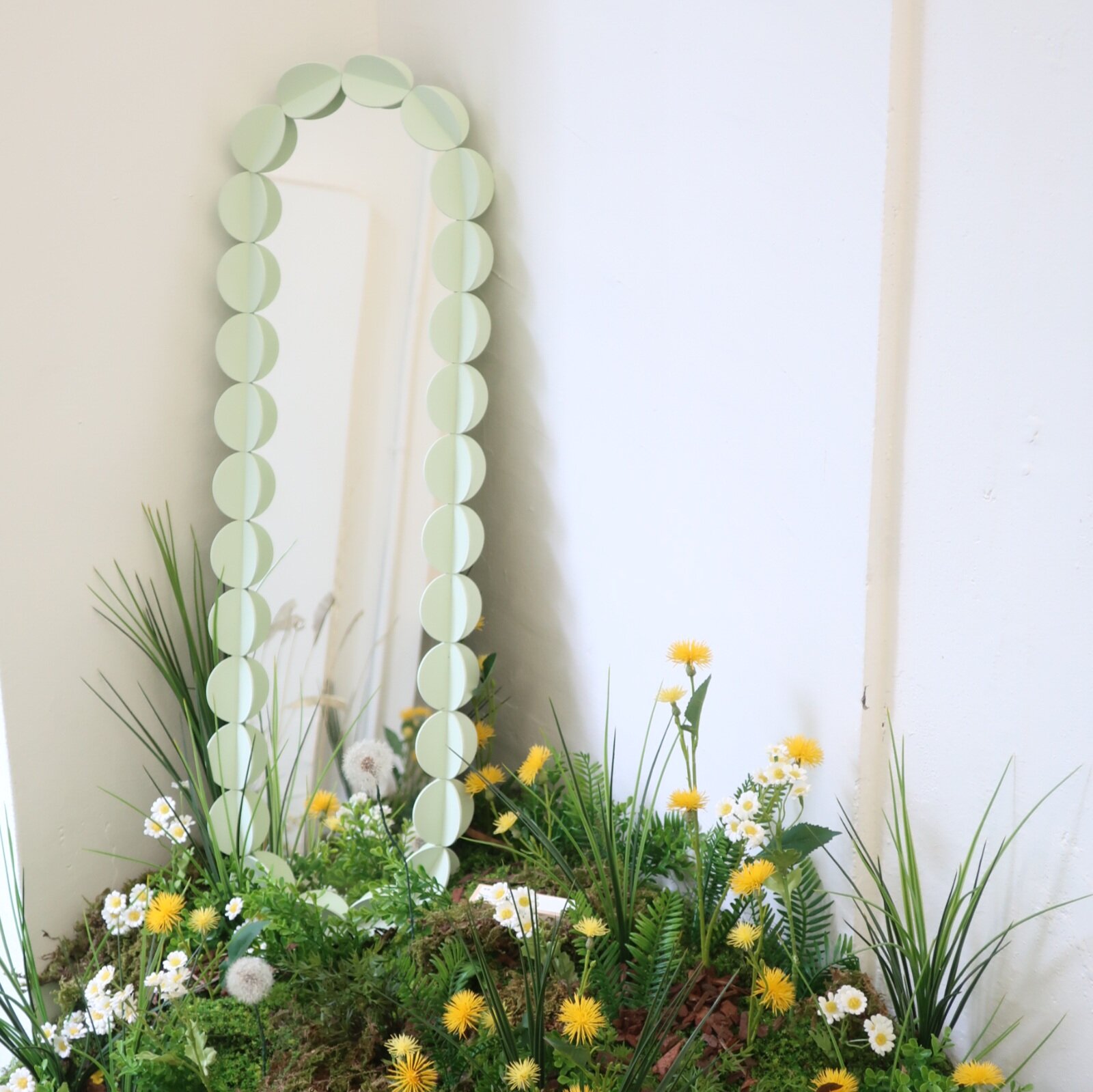 Buoy Mirror 02