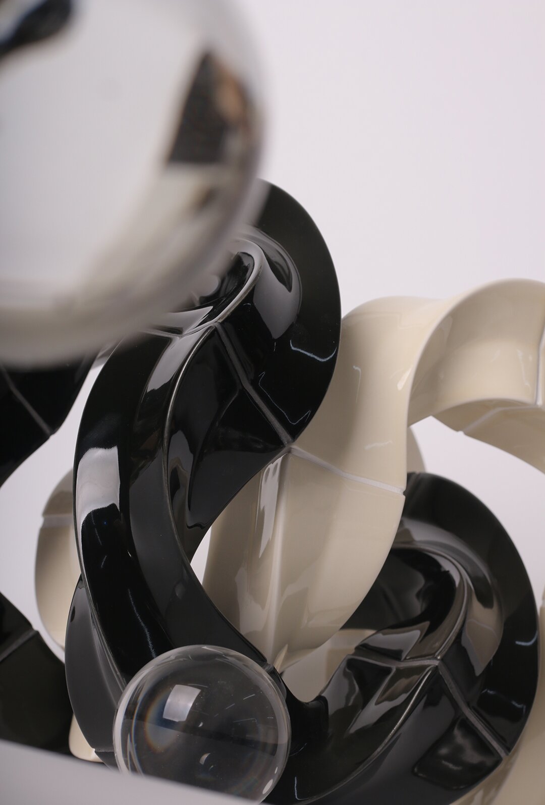 mobius strip L