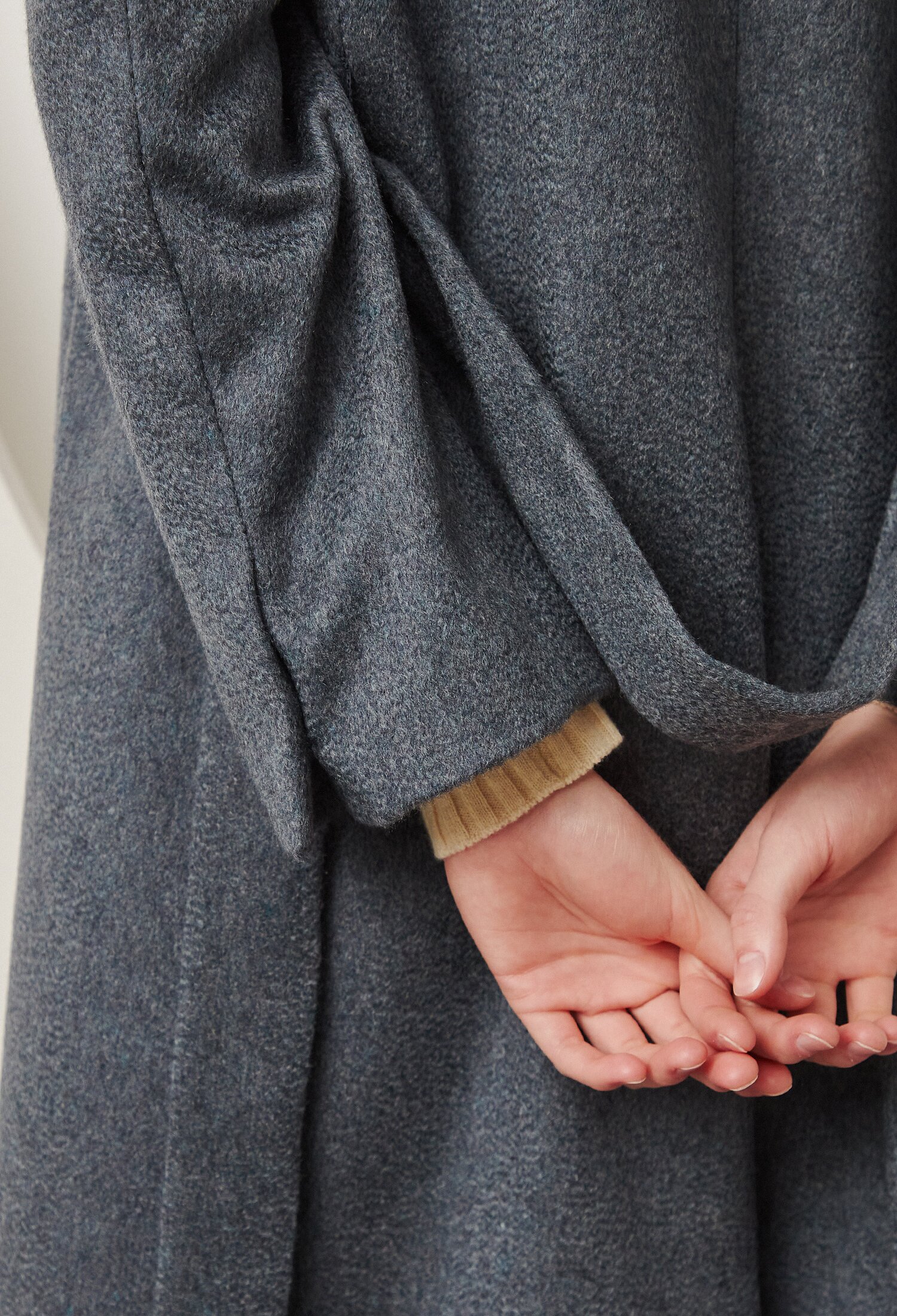 캐시미어 루즈핏 롱 코트 (BLUE)