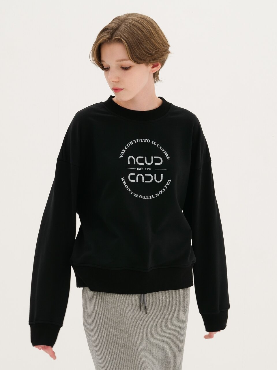 Circle Logo Sweatshirt _White