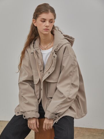 OVER SIZE POCKET WINDBREAK BEIGE