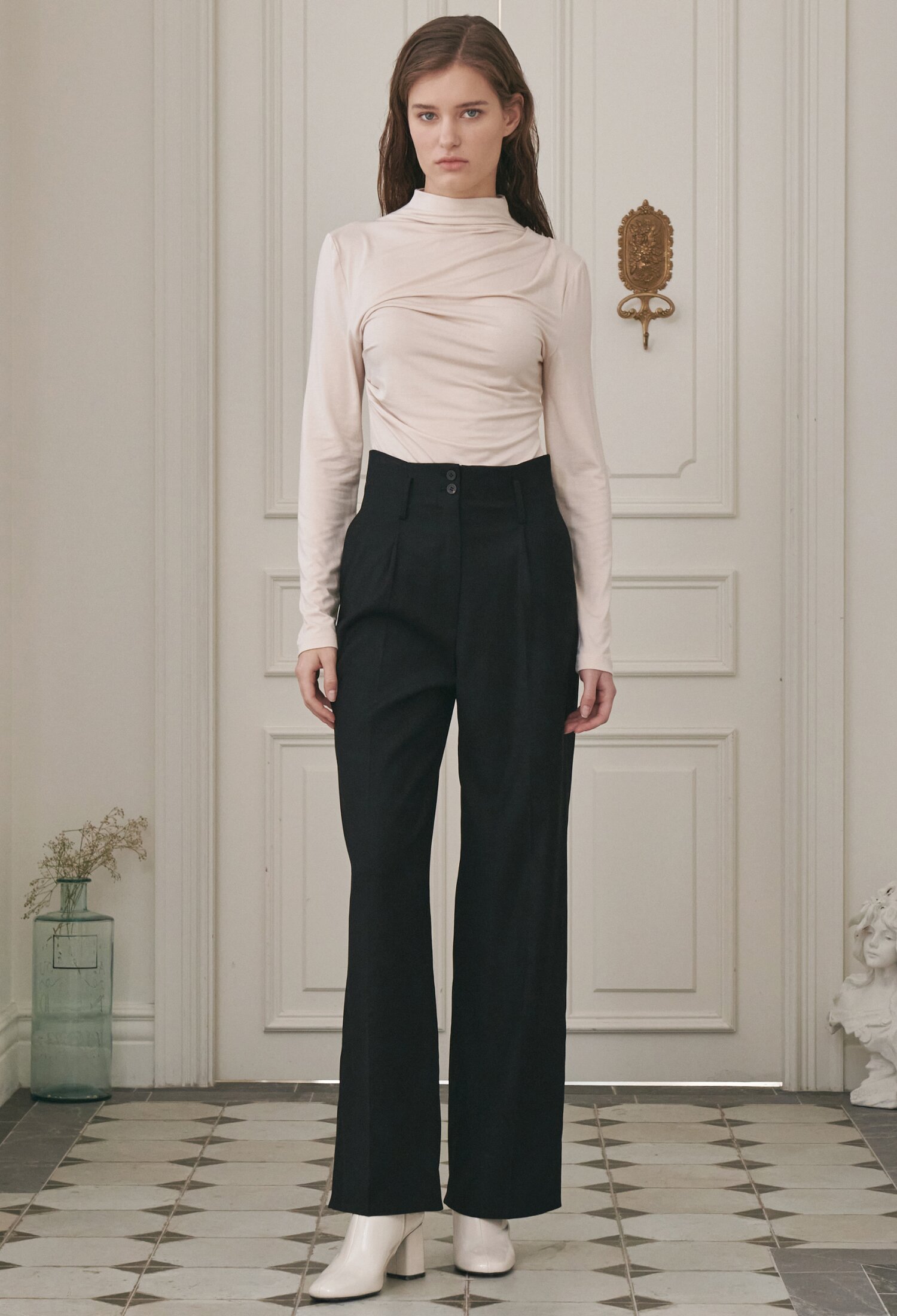 Highwaist Button Trousers- Black