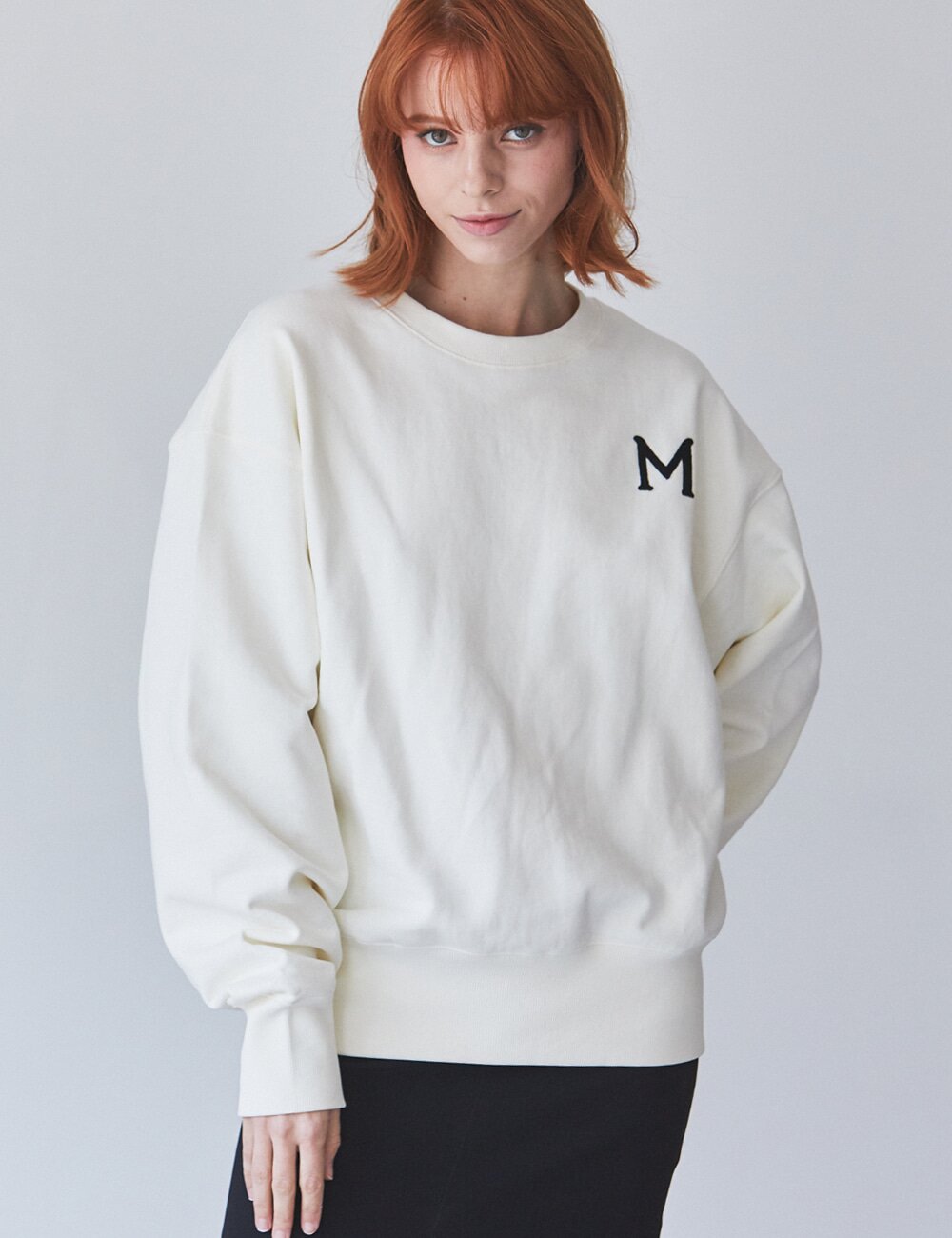 246 M LOGO SWEATSHIRT_VANILLA CREAM MS003