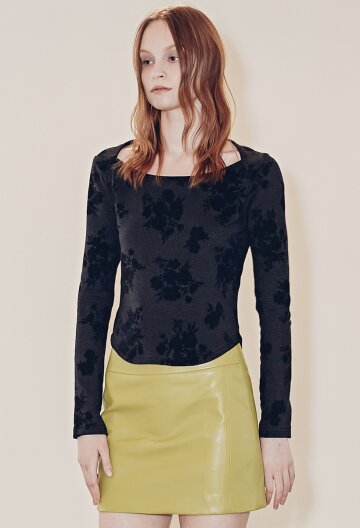 플라워 후로킹 니트 탑 FLOWER MENACE(블랙)