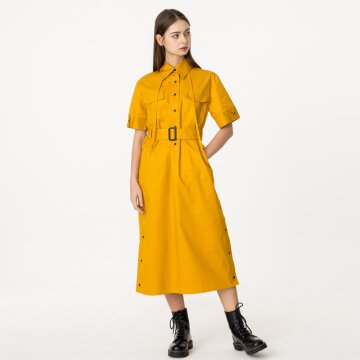 [분더가이스트] 셔츠카라 반팔 스트링 롱원피스 머스타드
