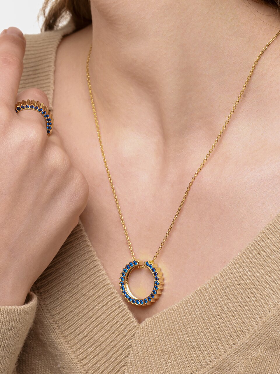 Solar Circle Sapphire Necklace ( S925 )
