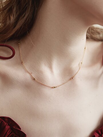 Simple point aphrodite necklace