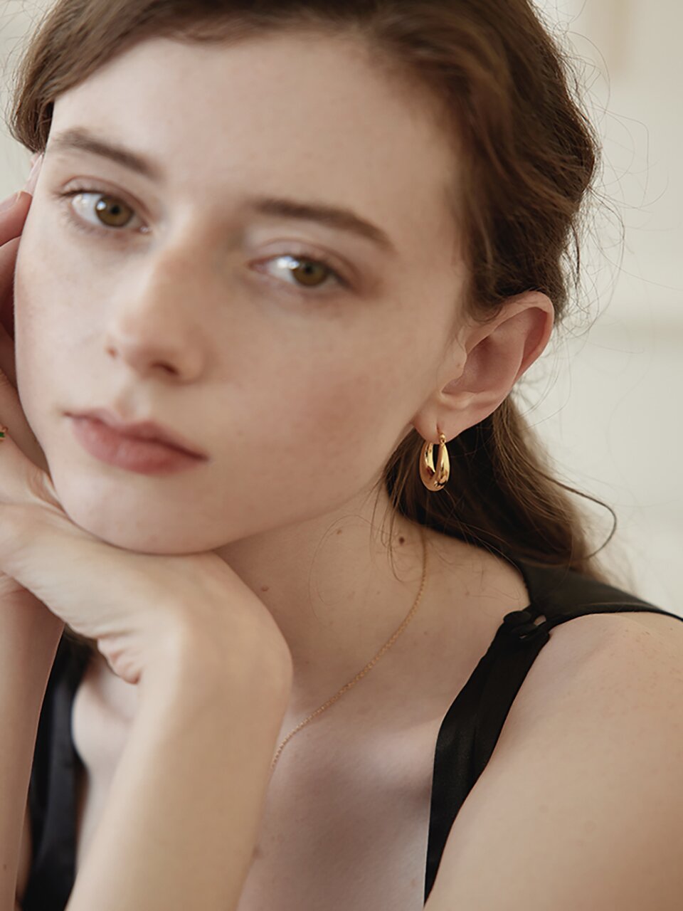 Simple harp shape earring