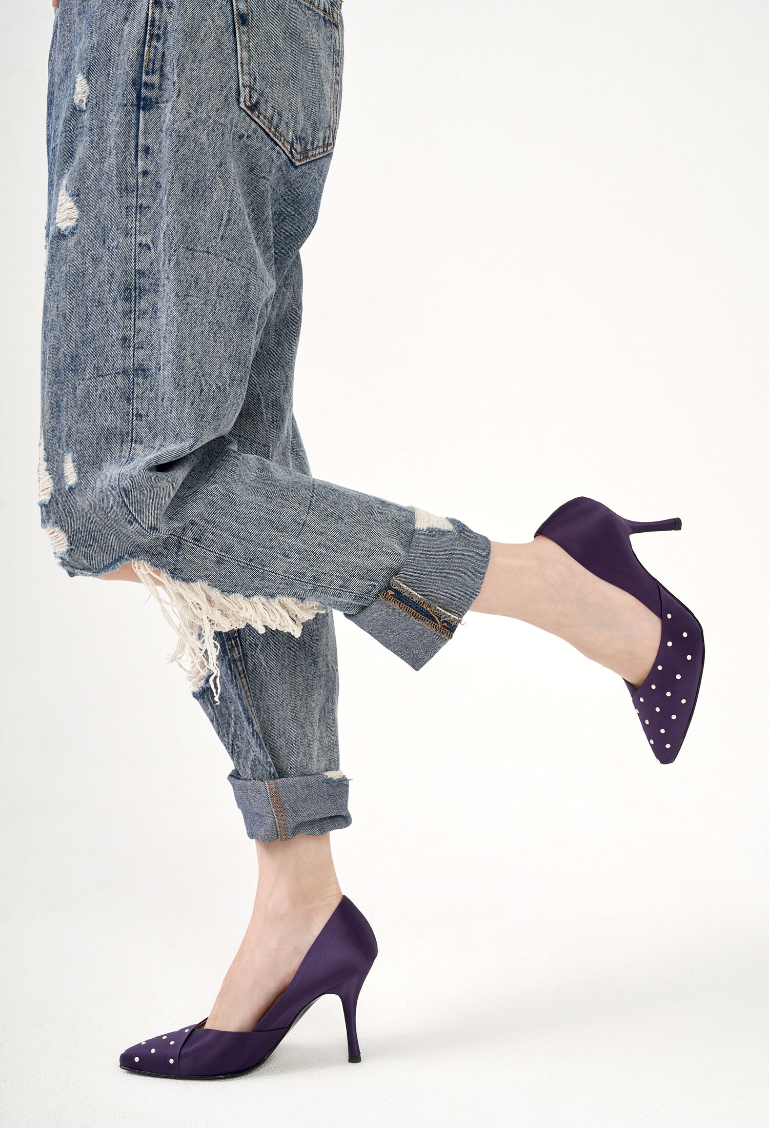 Luna Pearl on the Satin Stilettos Purple 5,7,9cm