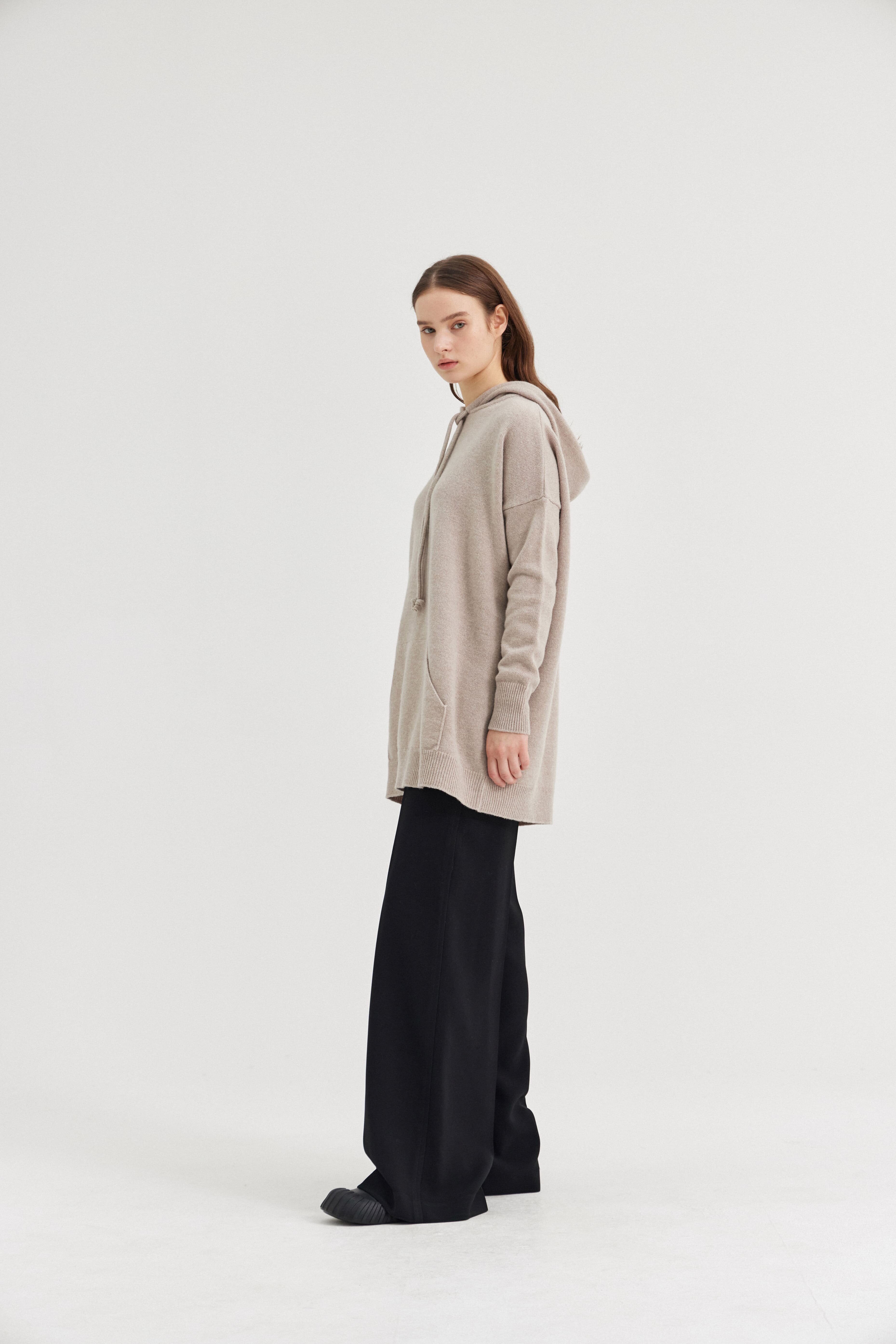 [크램38] SANTO HOODIE SWEATER CACHA