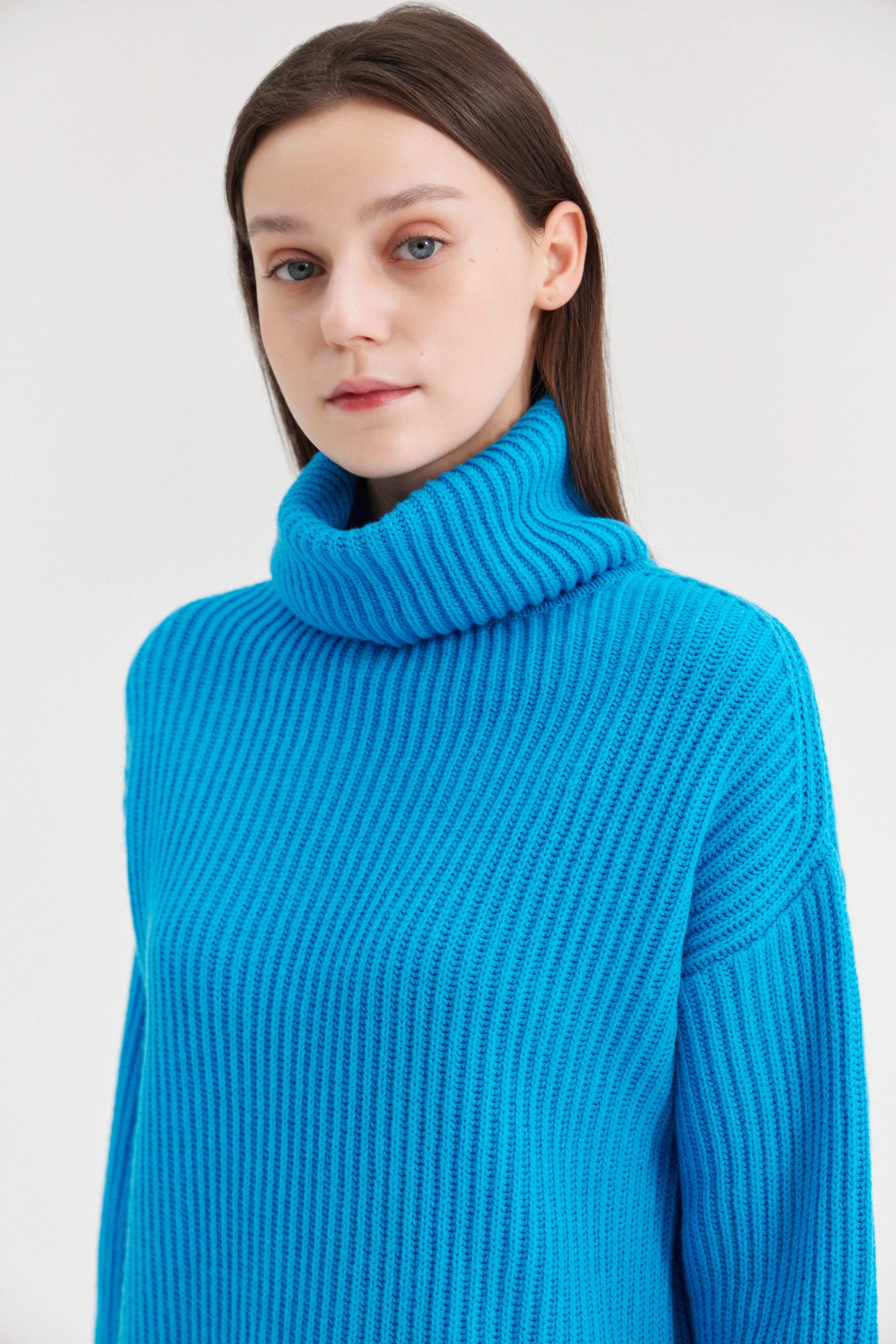[크램38] TESEO TURTLENECK RIBBED SWEATER TURCHESE