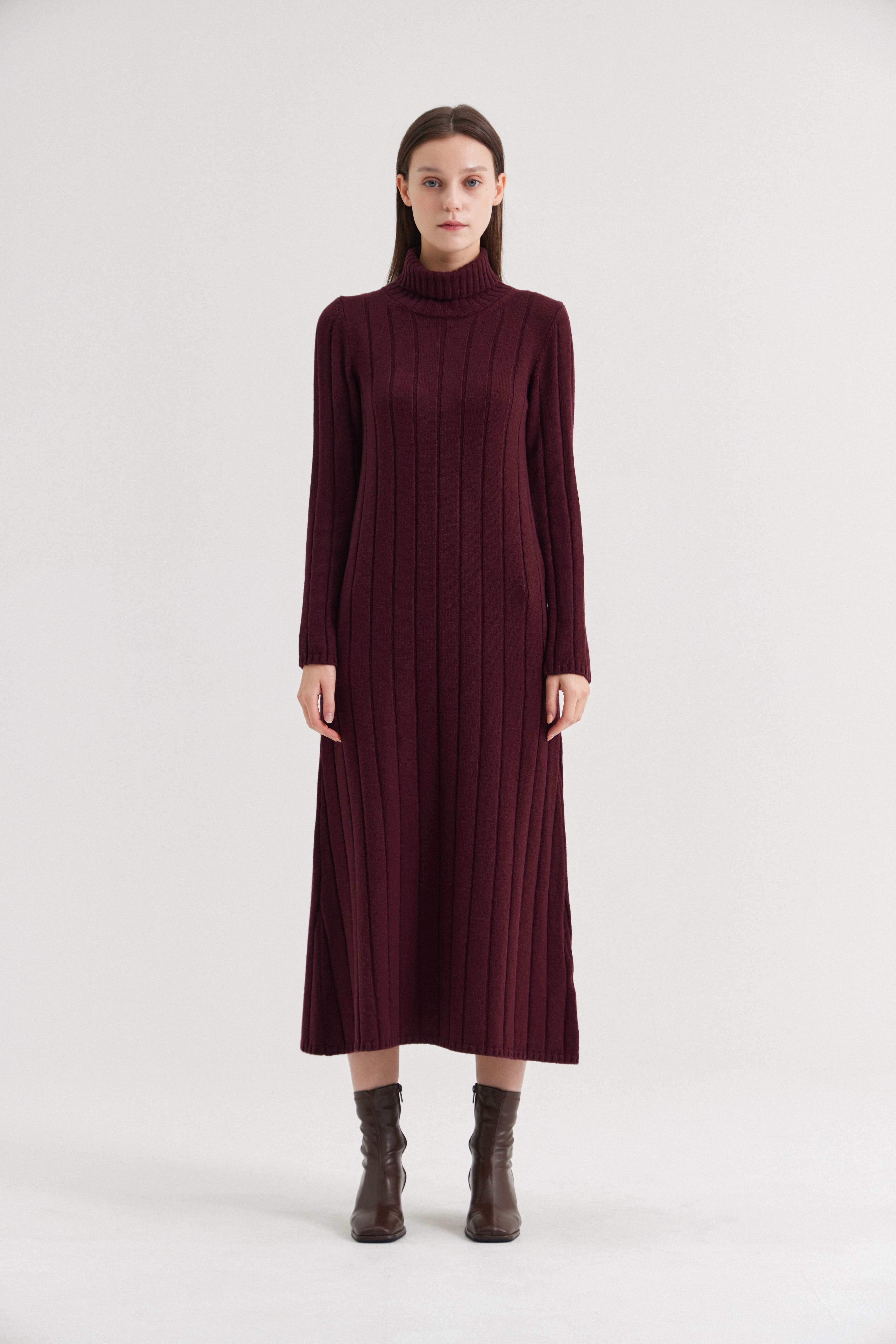 [크램38] LATA WIDE RIBBED TURTLENECK DRESS BURGUNDY