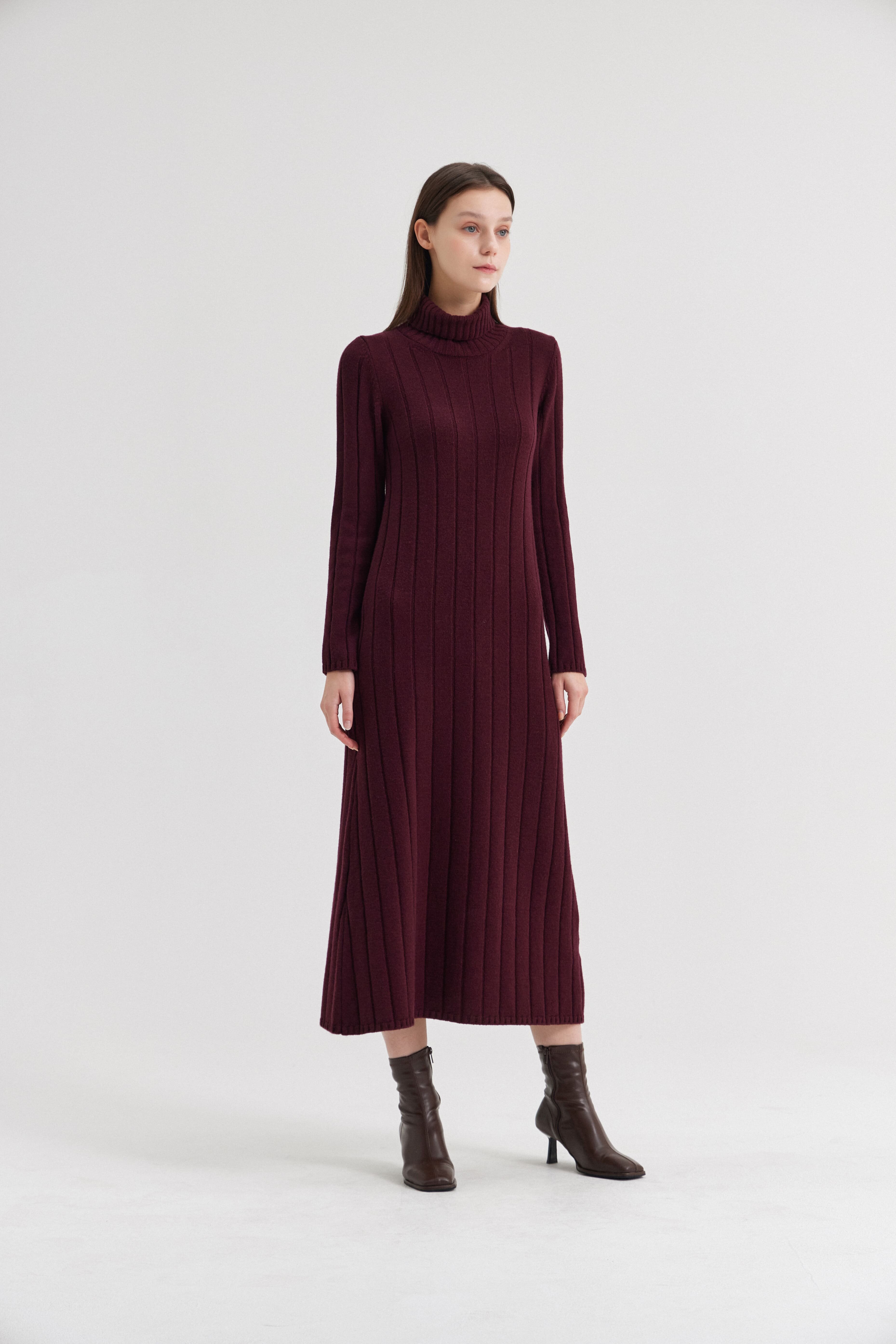 [크램38] LATA WIDE RIBBED TURTLENECK DRESS BURGUNDY