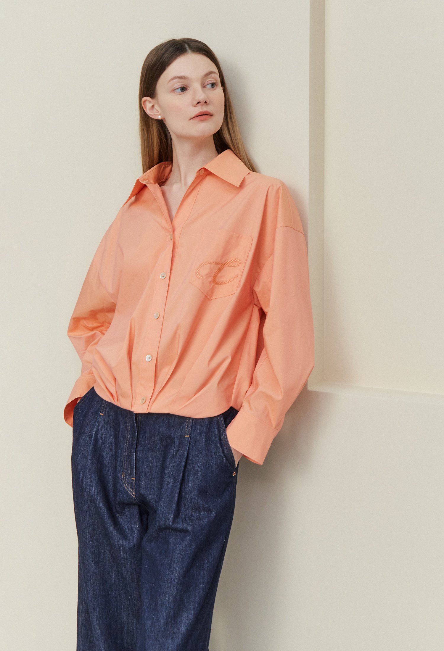 셔링 슬리브 자수 포켓 셔츠 (ORANGE)