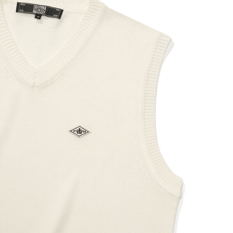 1754 CROWN V NECK VEST SWEATER 크림