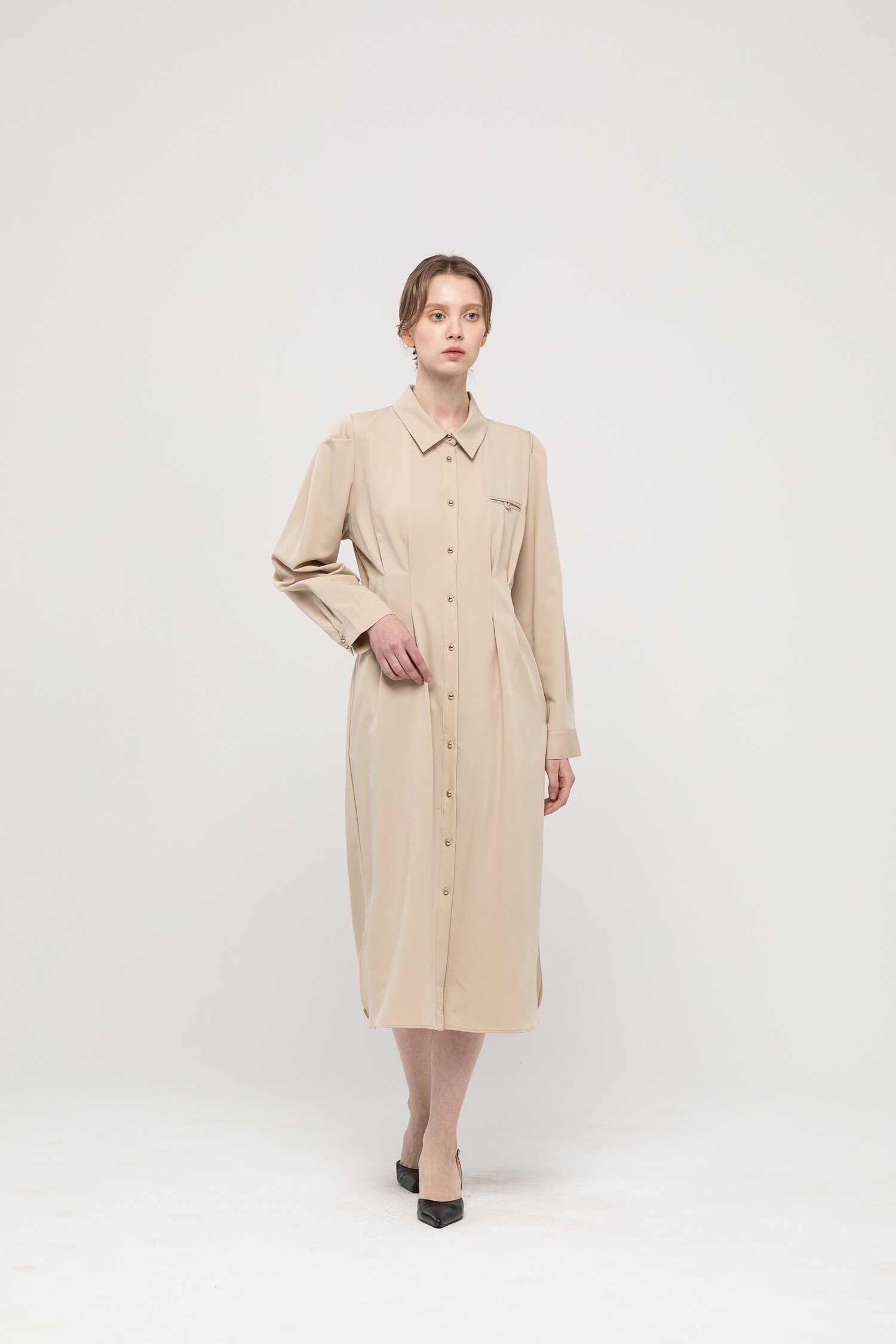 Single button collar neck dress - Beige