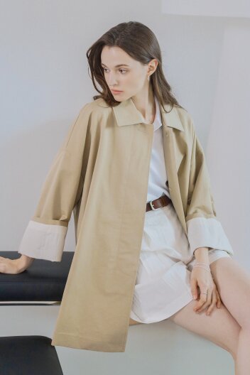 히든 하프 트렌치 코트