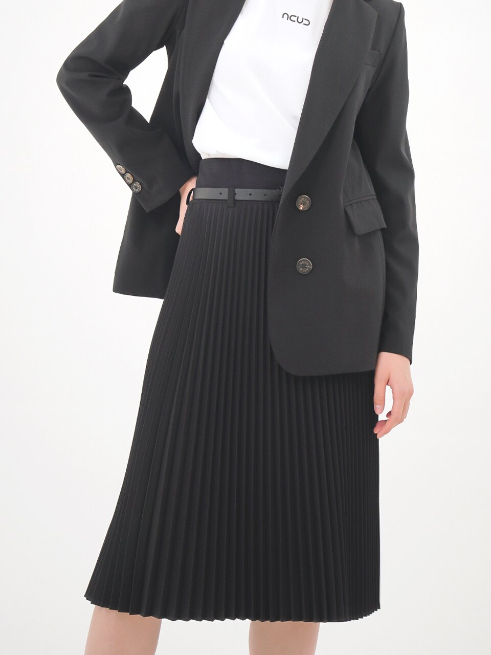 Bending Pleated Skirt _Black