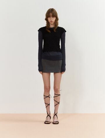 BLOOM T-SHIRT TOP (BLACK)