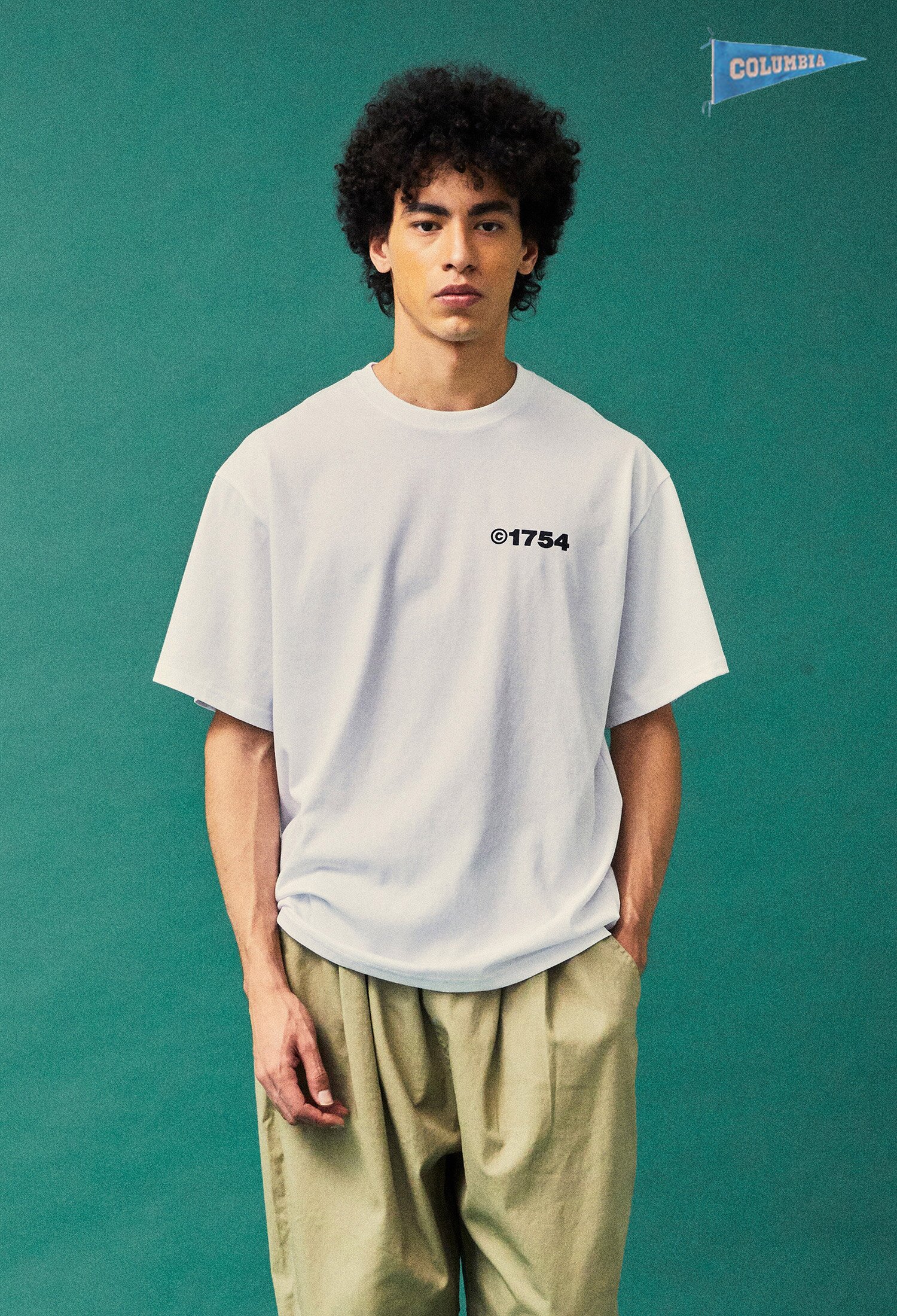 MODERN CITY LOGO S/S T-SHIRTS 화이트