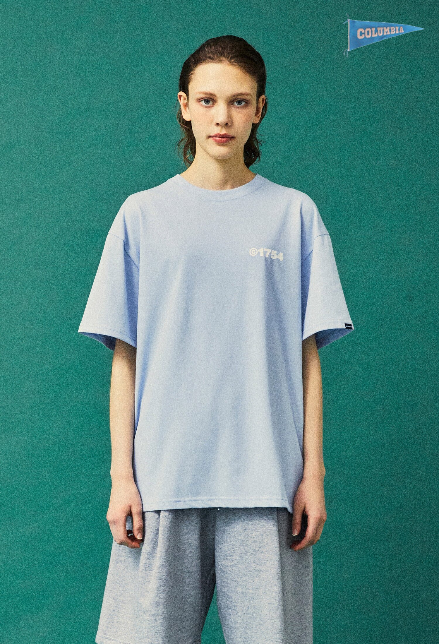 MODERN CITY LOGO S/S T-SHIRTS 라이트블루