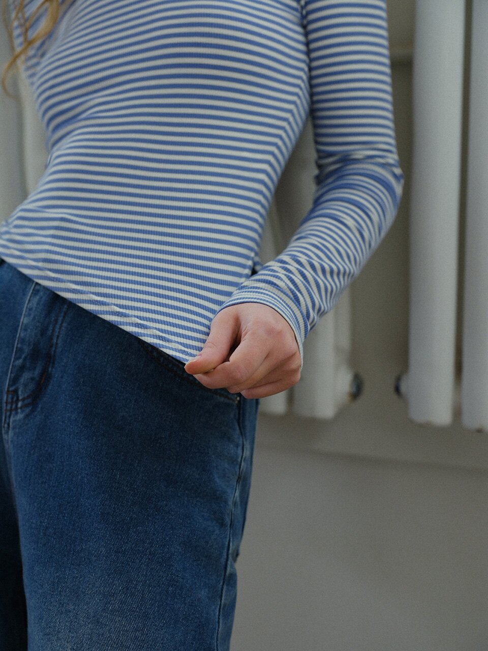 DD_Stripe irregular slim top_BLUE