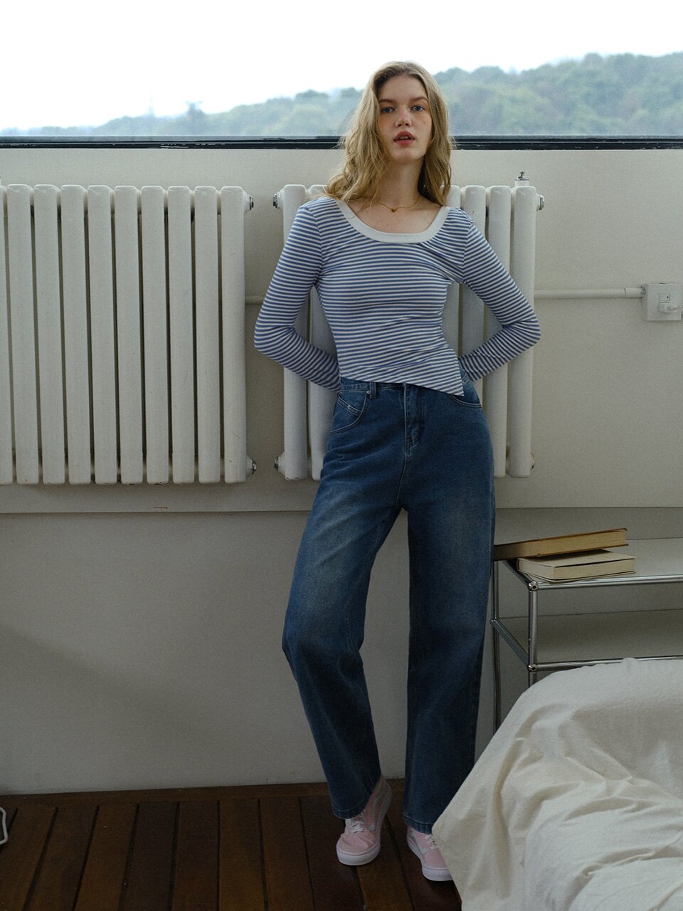 DD_Stripe irregular slim top_BLUE