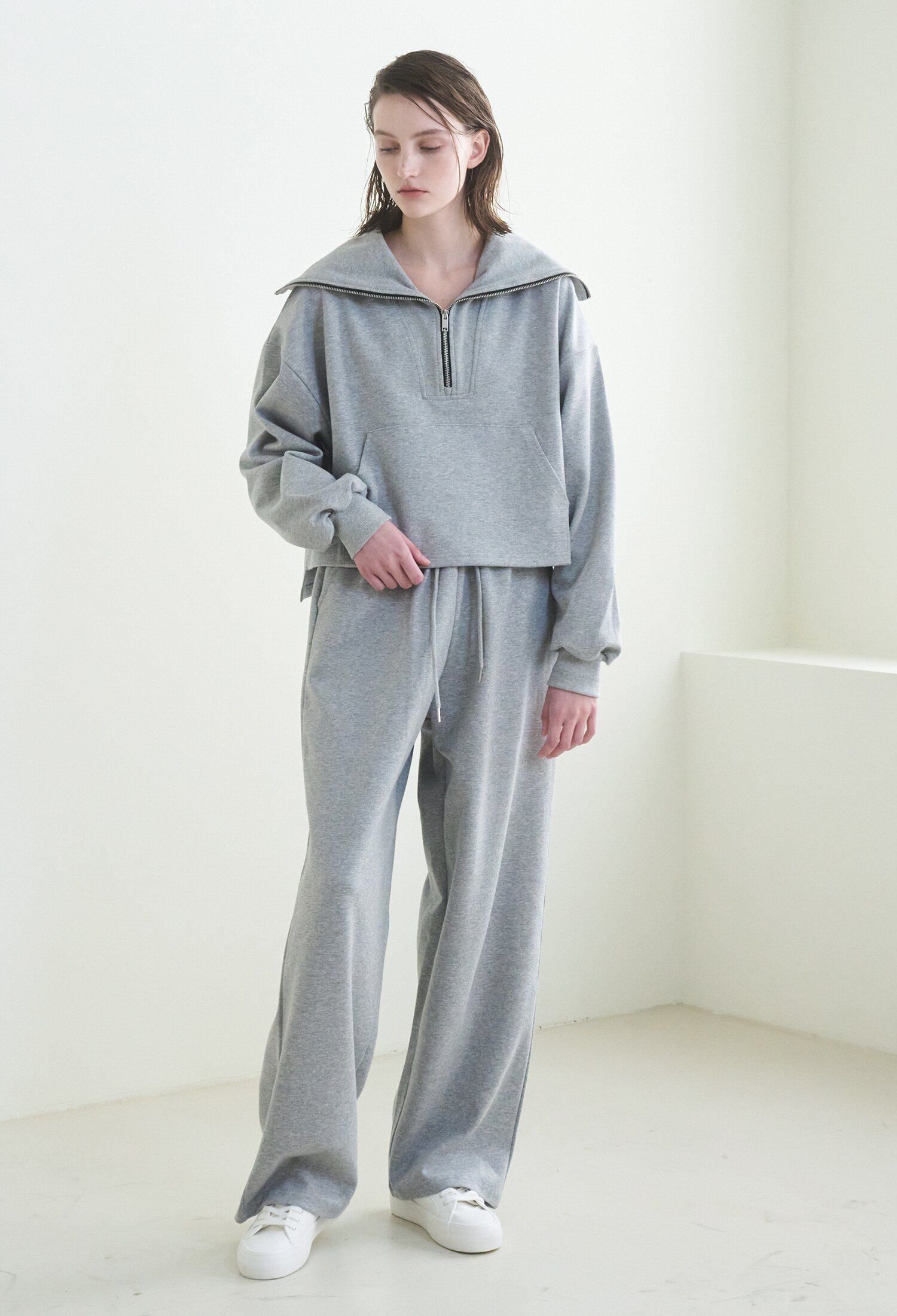 Wide Collar Zip Up T Set-up - M. Gray