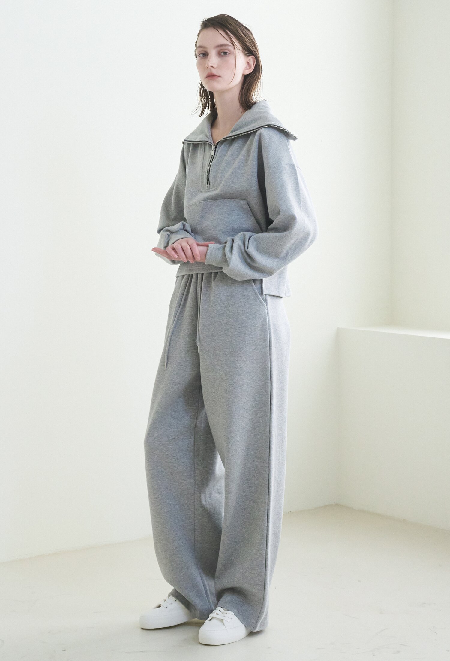 Wide Collar Zip Up T Set-up - M. Gray