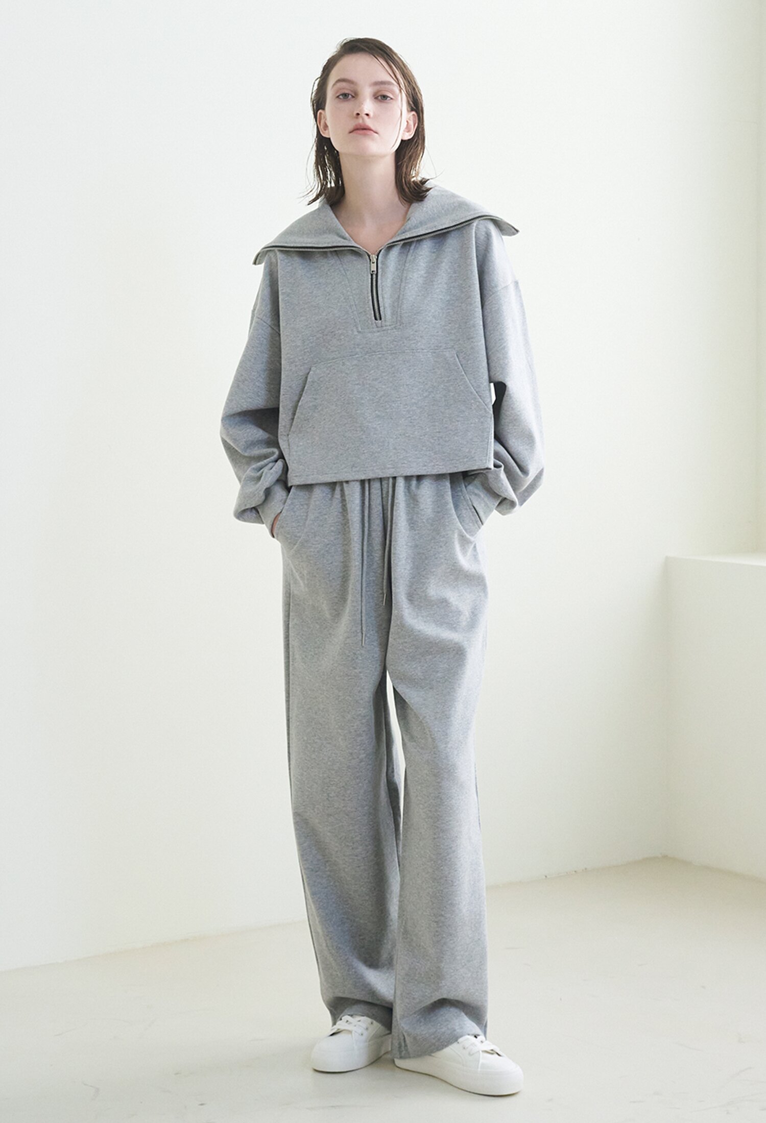 Wide Collar Zip Up T Set-up - M. Gray