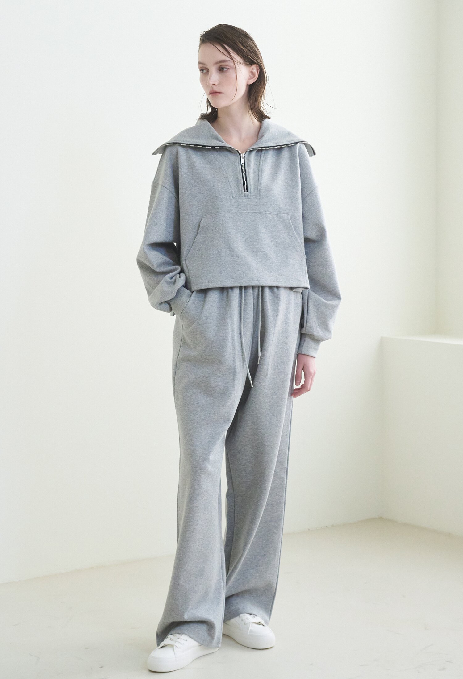 Wide Collar Zip Up T Set-up - M. Gray