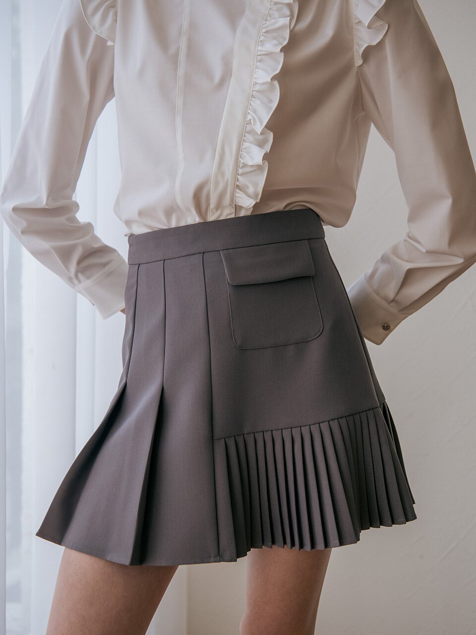 WED_Two pleating pocket skirt