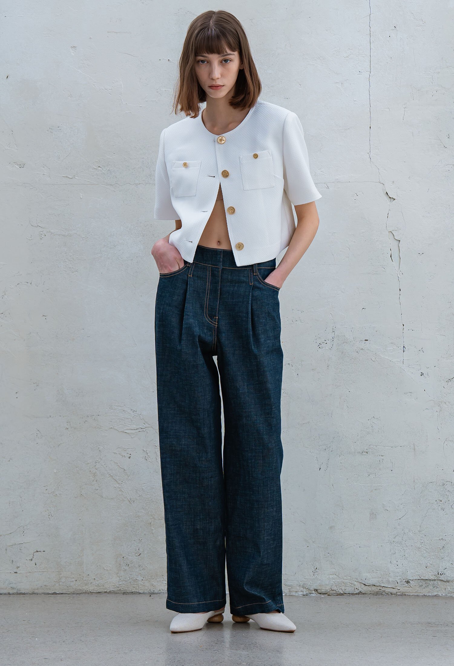 WIDE ONE TUCK RAW DENIM