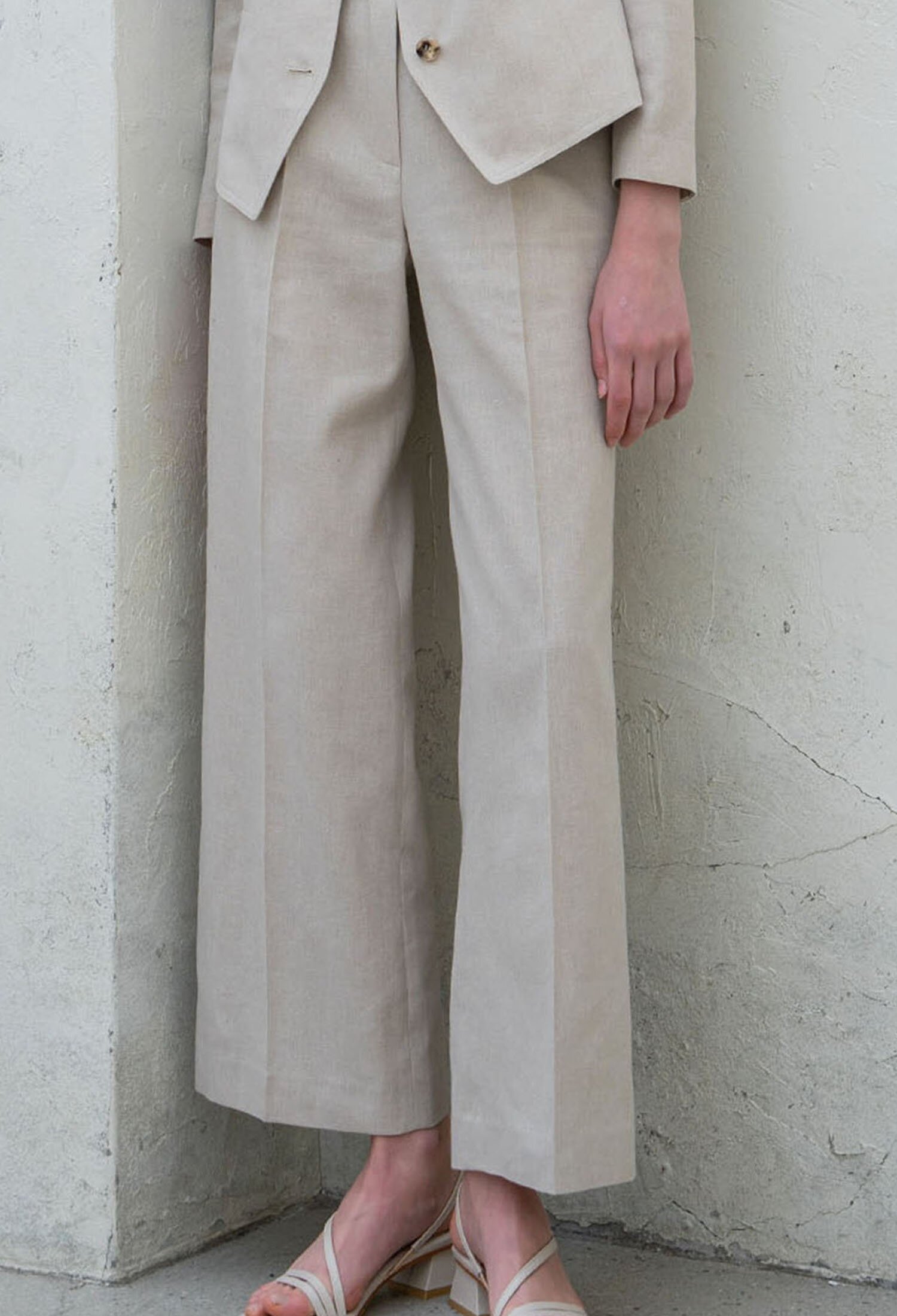 COLLARLESS LINEN SUIT PANTS
