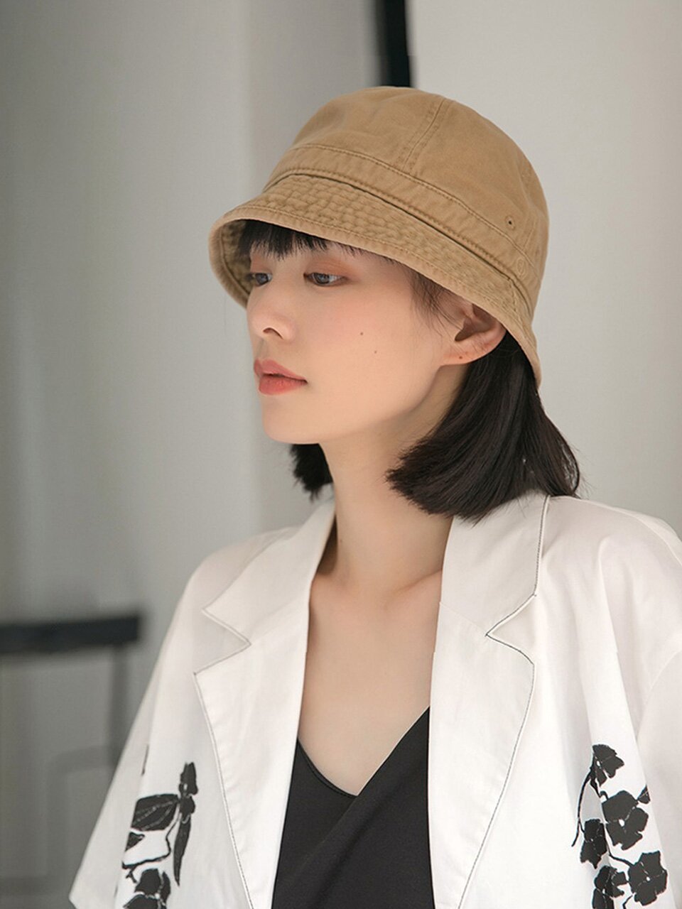 온더모먼트 오리지널 버킷햇 C3 베이지