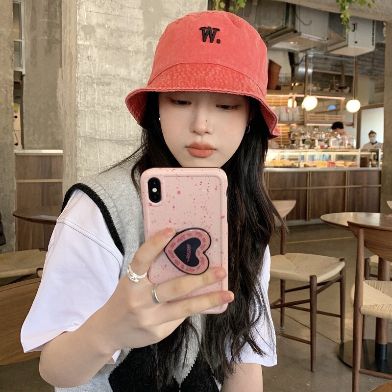 더블유닷 시그니처로고 버킷햇 레드