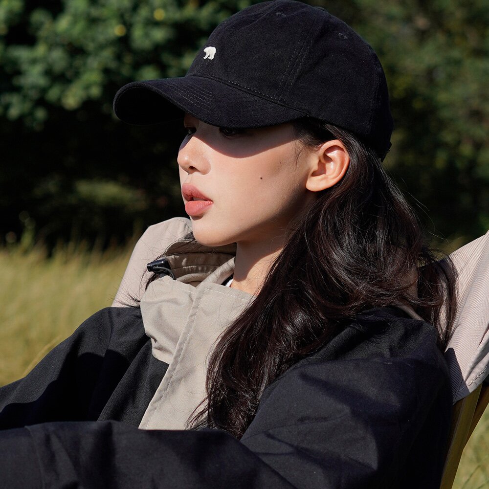 온더모먼트 그리즐리 시그니처 볼캡 C3 블랙