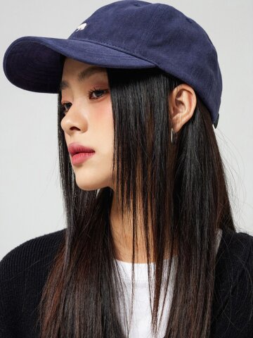 온더모먼트 그리즐리 시그니처 볼캡 C4 네이비