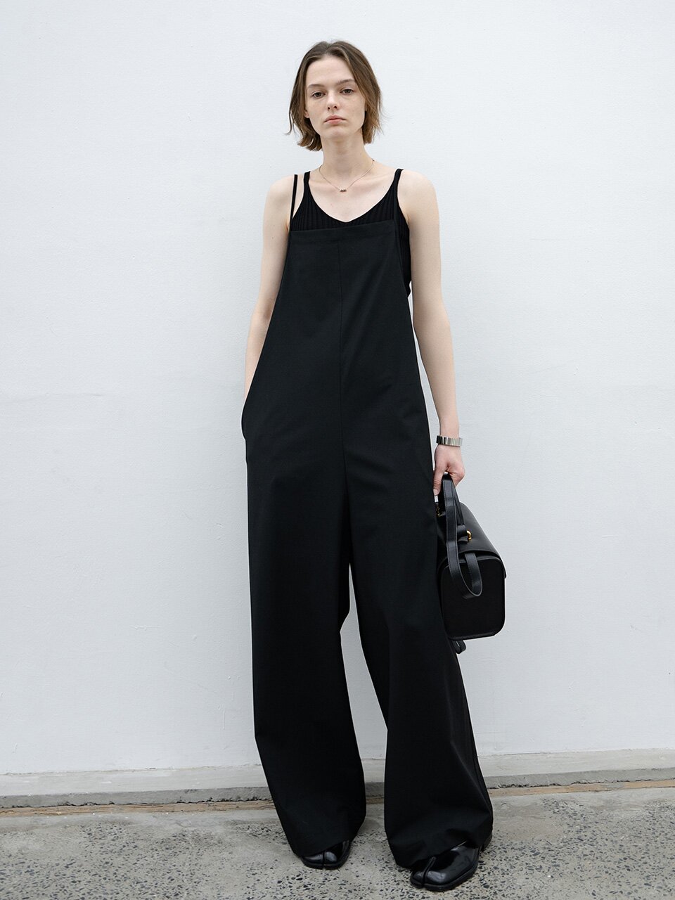EK_Black suspenders pants
