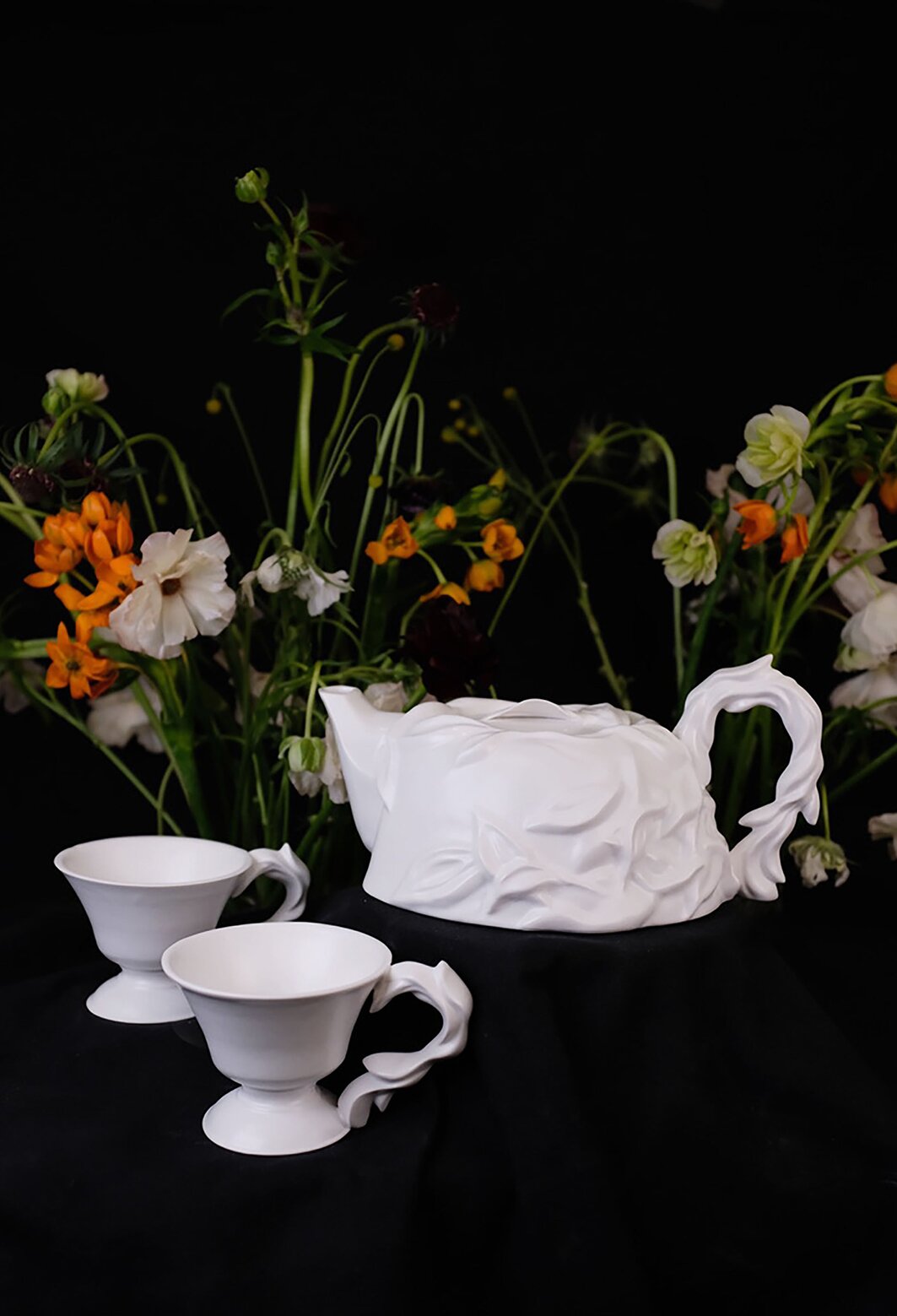 흐드러지다(teapot set)