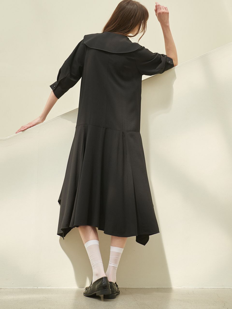 CAPE COLLOR UNBALANCE HAM LINE DRESS_BLACK