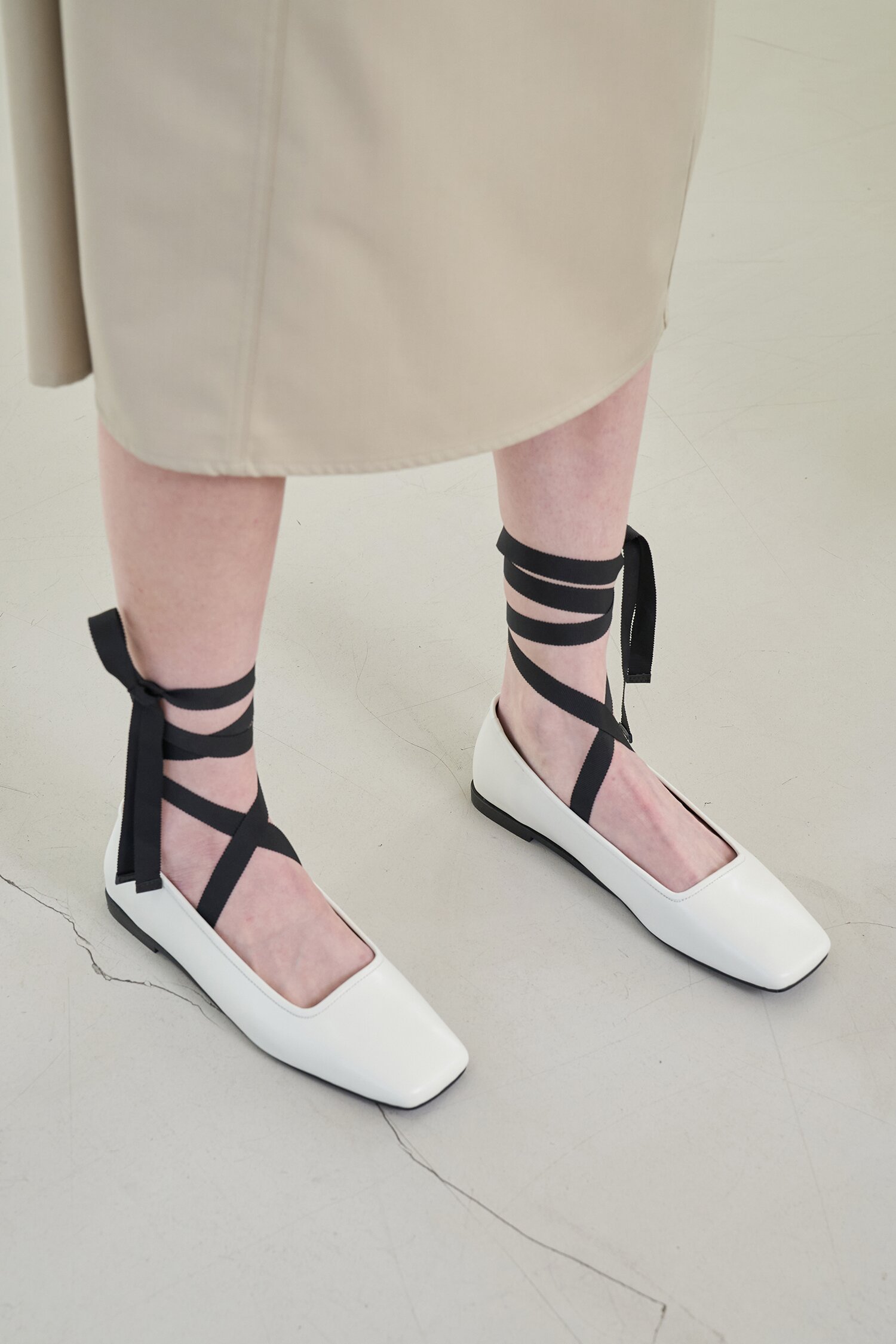 Gigi Ballet Flats Ivory