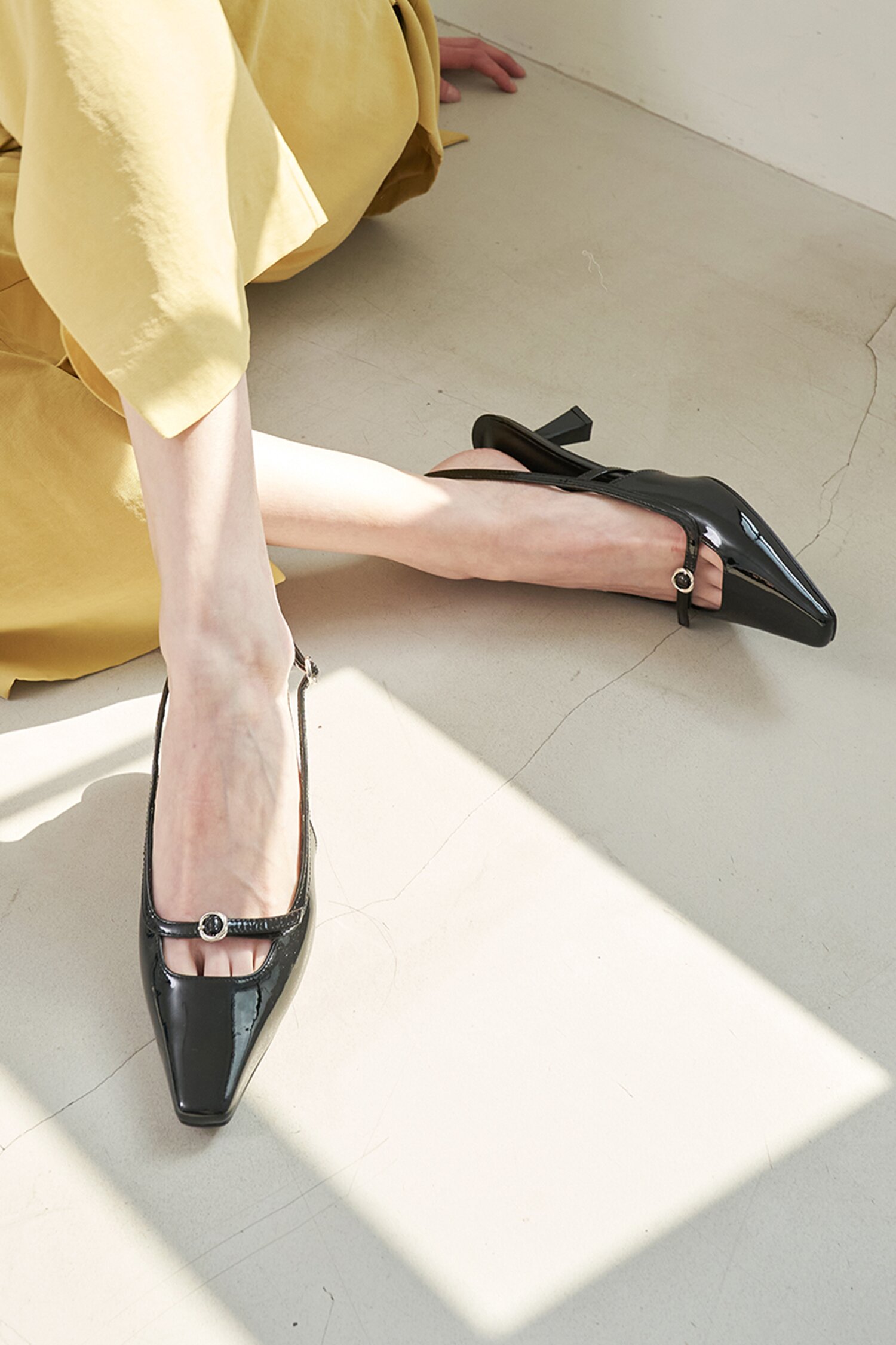 Kate Slingback Pumps Black