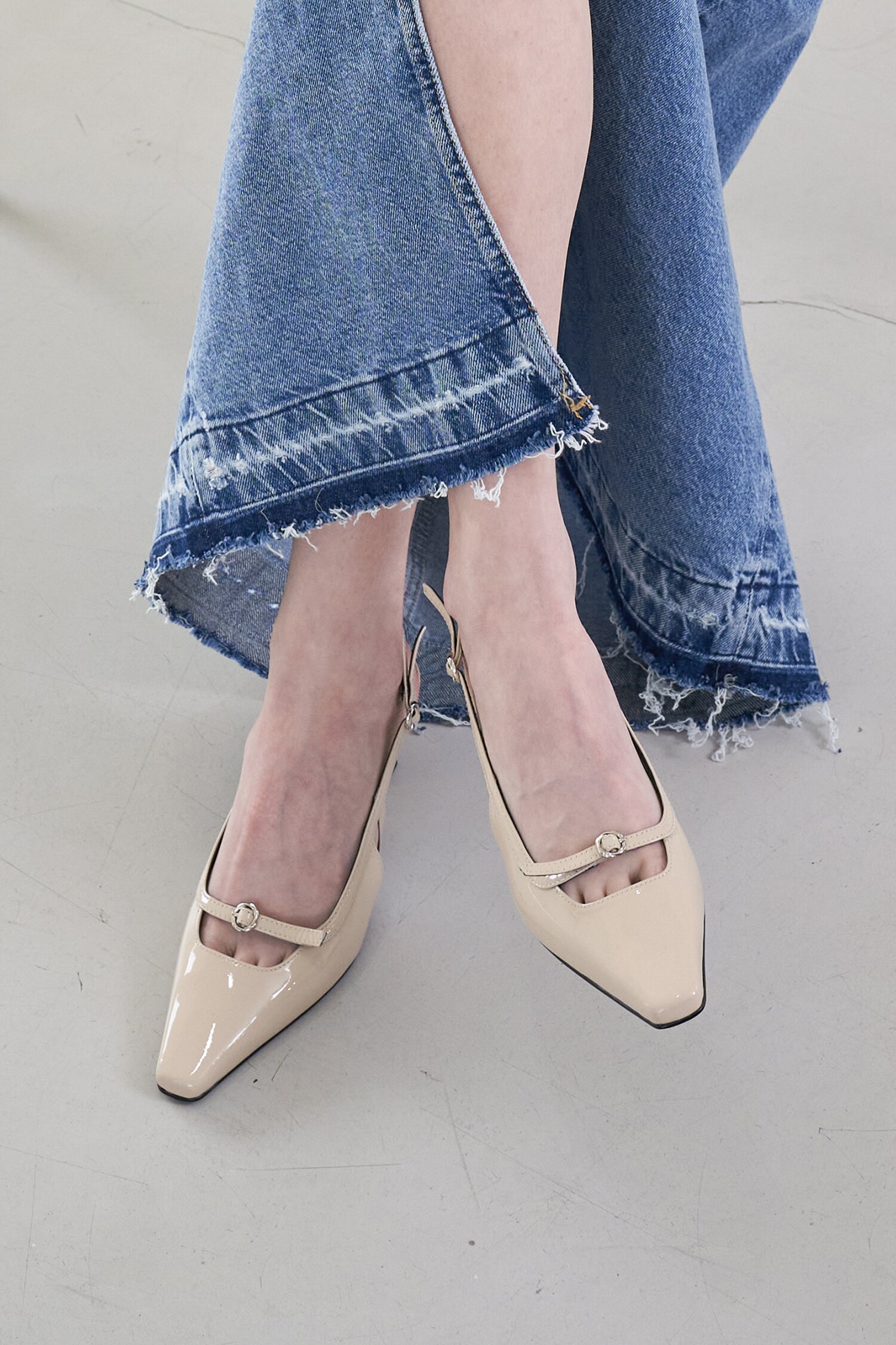 Kate Slingback Pumps Beige