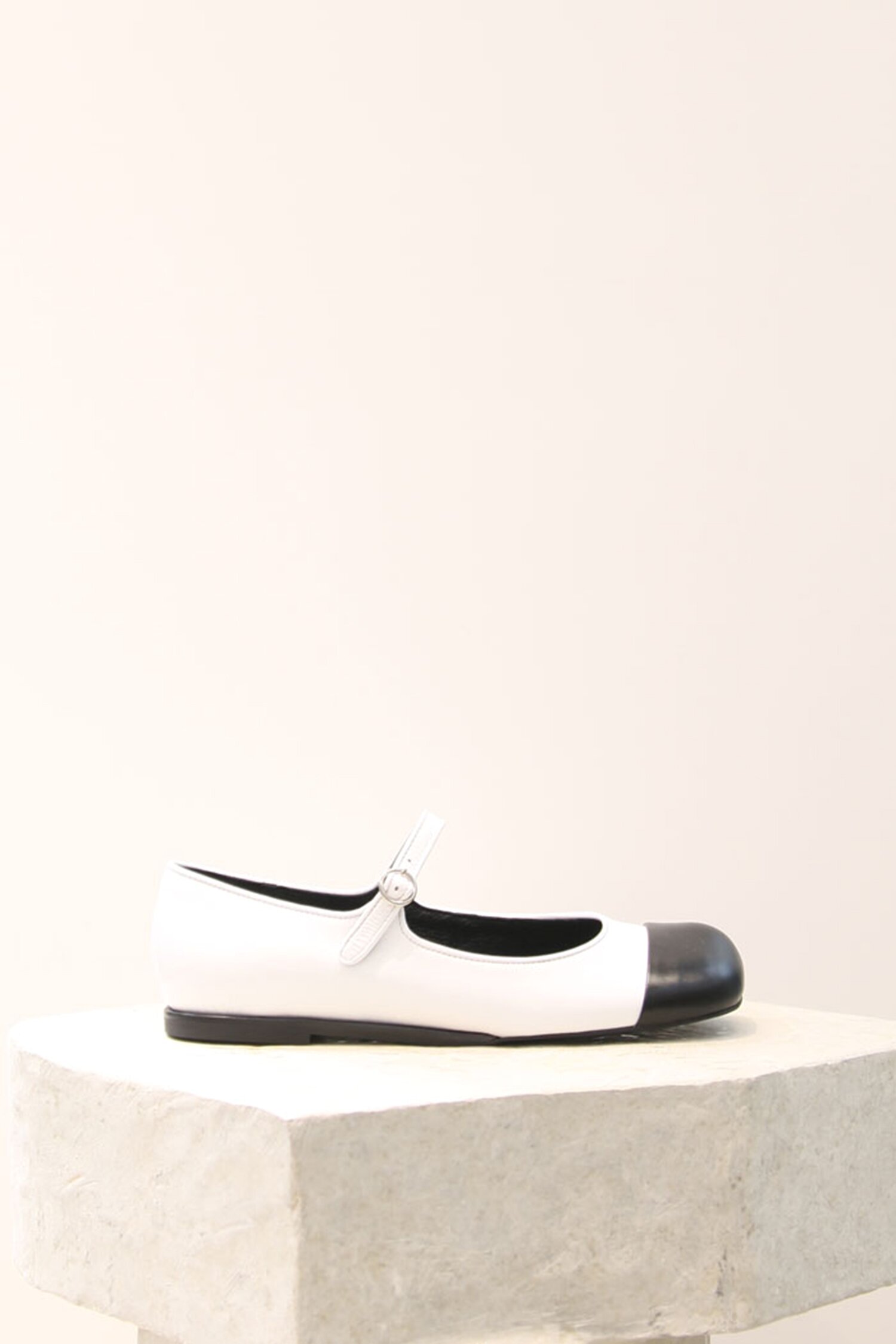 Lua Mary Jane Flats Leather White (Two Tone)