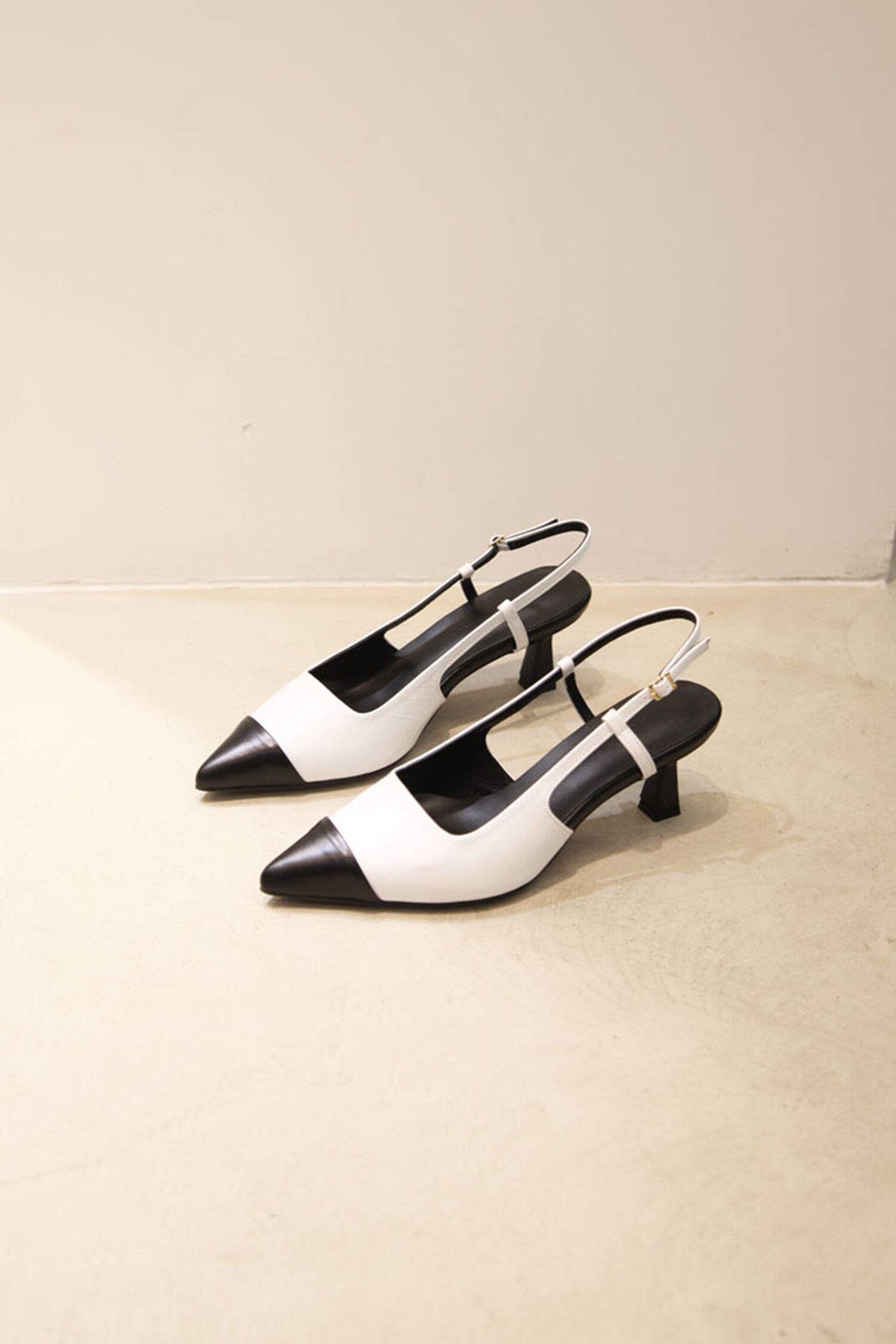 Celia Slingback Pumps Leather White