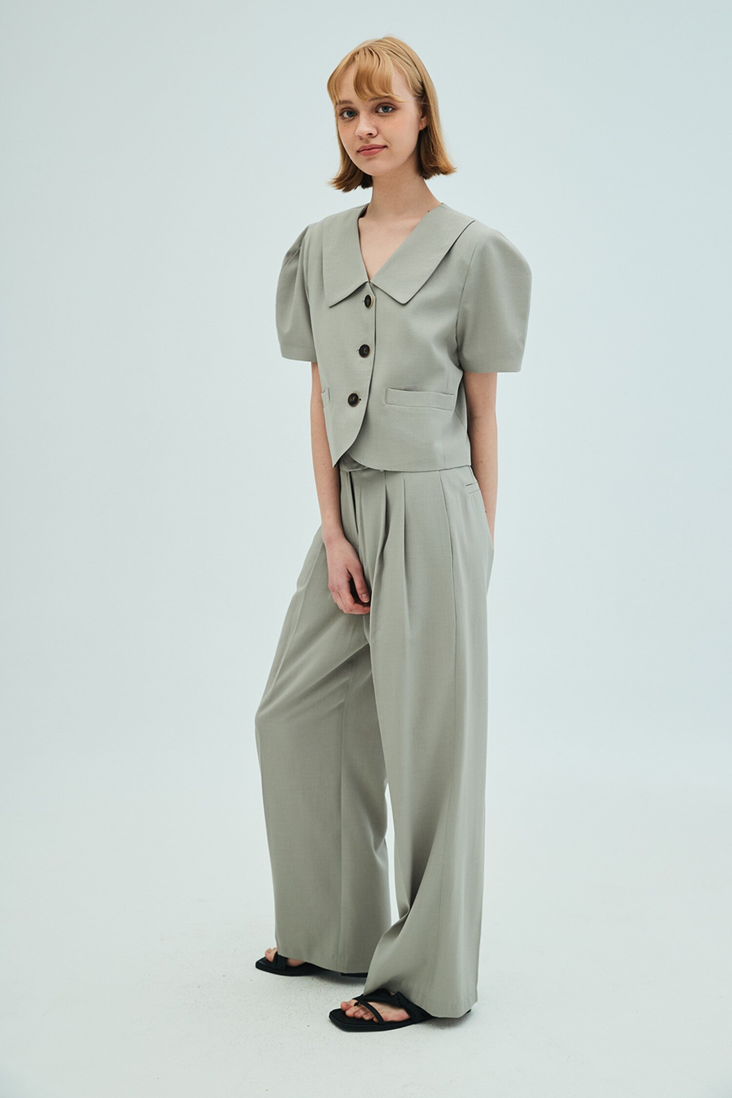 Puff sleeve cropped jacket_two-tuck wide pants Set_Khaki